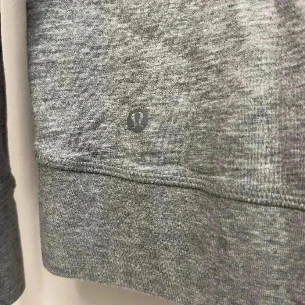 Lululemon In A Cinch Long Sleeve Pullover Sweater Reversible Grey Women's Medium - Picture 9 of 15
